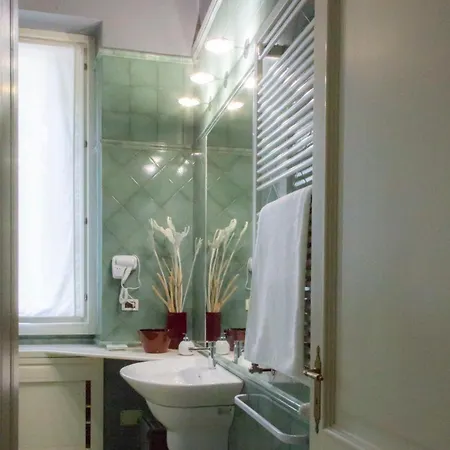 N10, Luxury Apartment Turin